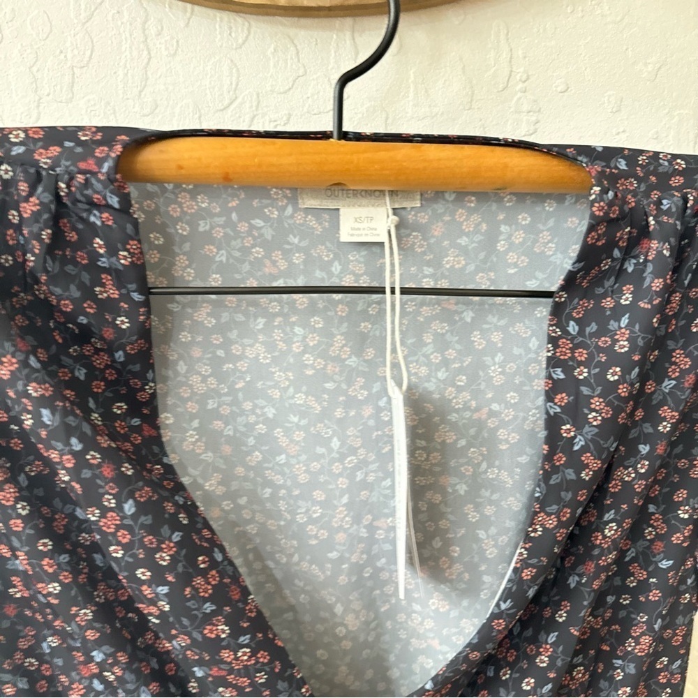 Outerknown Juniper Dainty Floral Short Sleeve Mini Dress XS - Picture 6 of 9